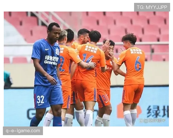 西甲豪门冬窗引援大揭秘：新星加盟助力球队冲击冠军，表现亮眼