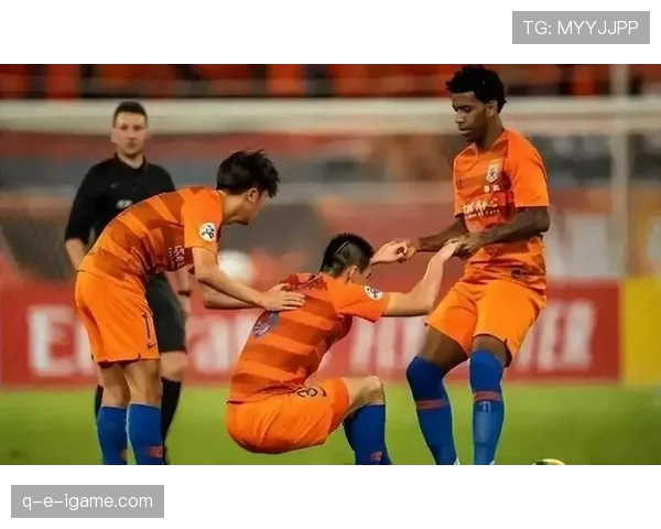 2023年足坛群星闪耀：顶级球员高光表现与新星崛起趋势解析