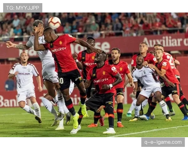 马赛边路新策略表现稳健，攻势凌厉欲在联赛中逆袭实力对手